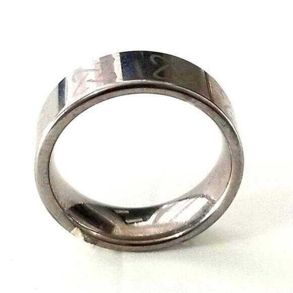 Tungsten carbide ring size 13 - Picture 2 of 3